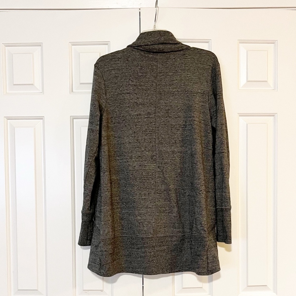 Athleta gray open front long sleeve cardigan with pockets. Size Women's Large - Picture 2 of 15